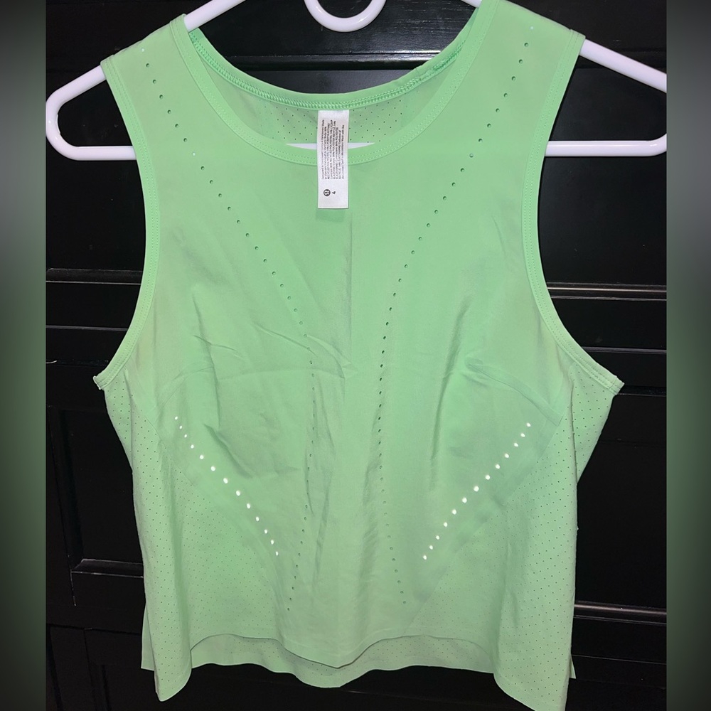 Lululemon razer back neon green tank